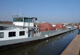 heavylift-charteren-binnenvaart