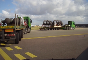 Zwaartransport-naar-de-antonov